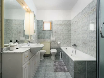 Apartment Spacious Apartment in Markoci - Features photo 22