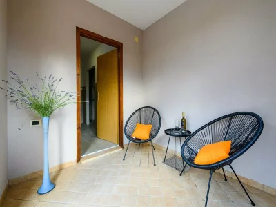 Apartment Spacious Apartment in Markoci - Outdoor photo 38