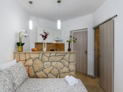 Apartment Studio in Drenje nahe Strände & Pool - Features photo 11