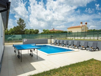 Holiday house Entspannende Sommerwohnung in Drenje - Outdoor photo 7