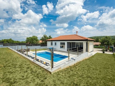 Holiday house Entspannende Sommerwohnung in Drenje - Outdoor photo 9