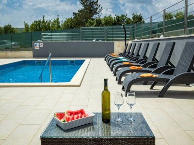 Holiday house Entspannende Sommerwohnung in Drenje - Outdoor photo 12