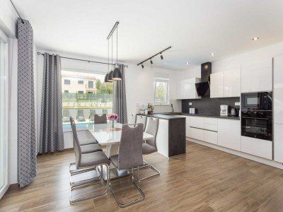 Holiday house Entspannende Sommerwohnung in Drenje - Features photo 25