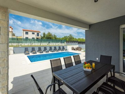 Holiday house Entspannende Sommerwohnung in Drenje - Outdoor photo 46