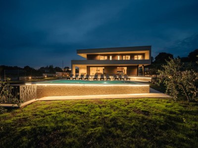 Villa Luxuriöse Villa mit Pool in Sveti Bartul - Outdoor photo 13