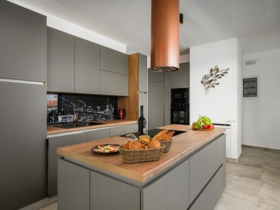 Villa Luxuriöse Villa mit Pool in Sveti Bartul - Features photo 19