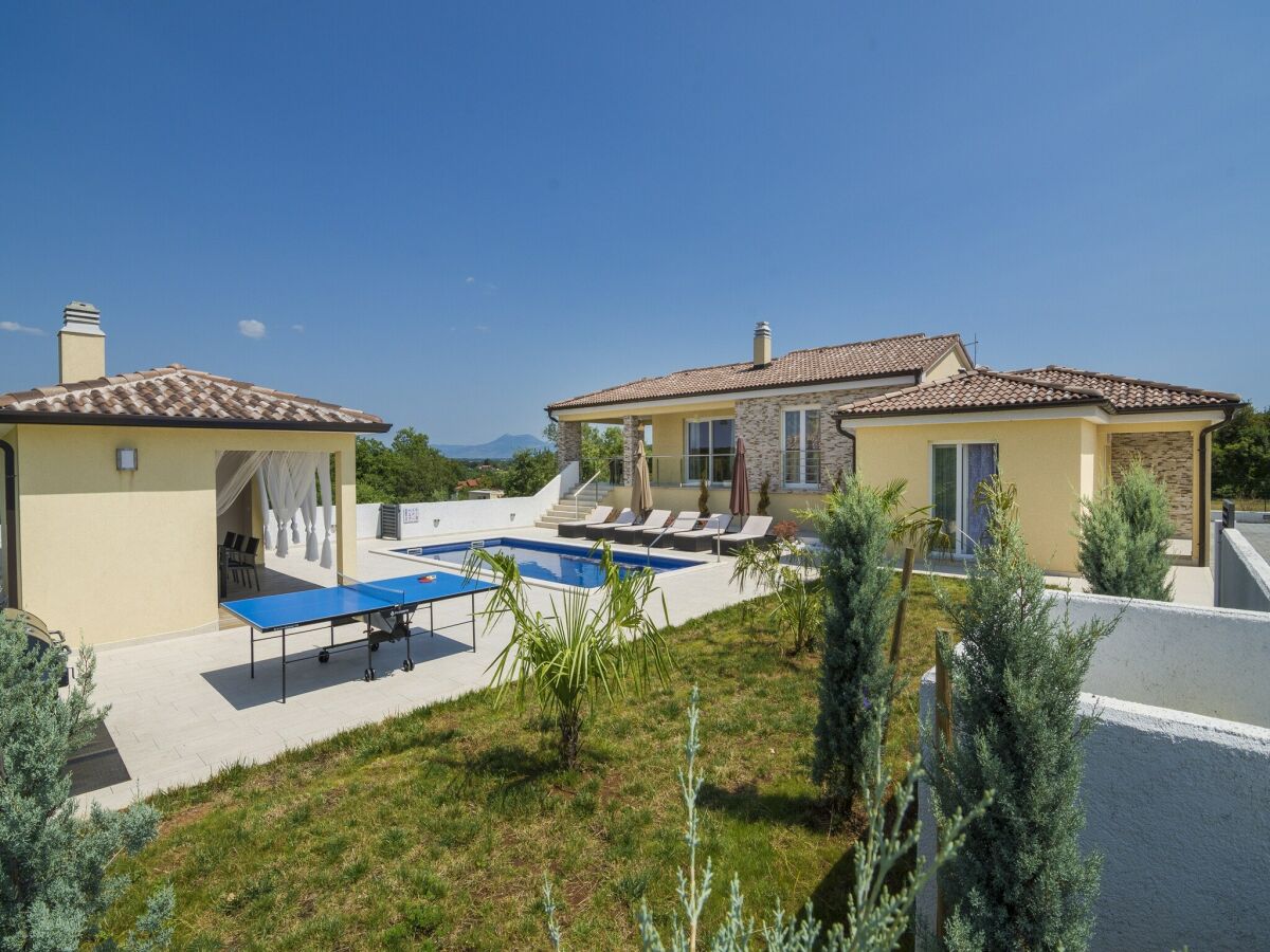 Villa Geräumige ländliche Villa mit Pool - Outdoor photo 4