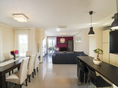 Villa Geräumige ländliche Villa mit Pool - Features photo 13