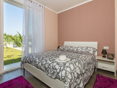 Villa Geräumige ländliche Villa mit Pool - Features photo 20