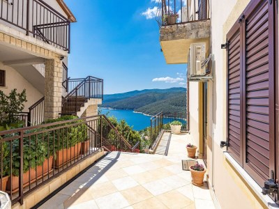 Apartment Wohnung im Zentrum von Rabac - Outdoor photo 4