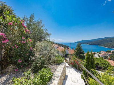 Apartment Wohnung im Zentrum von Rabac - Outdoor photo 9