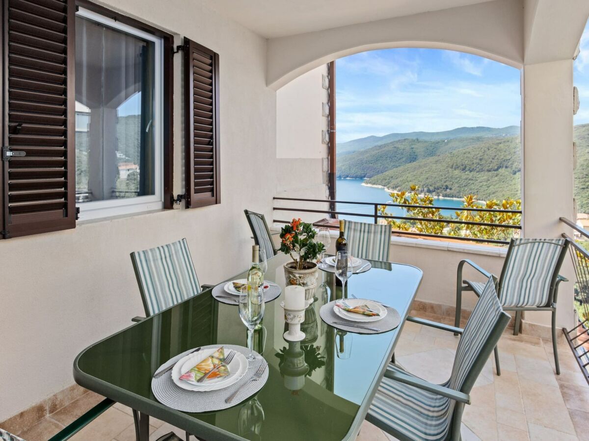 Apartment Apartment mit Meerblick in Rabac - Outdoor photo 5