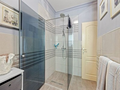 Apartment Apartment mit Meerblick in Rabac - Features photo 23