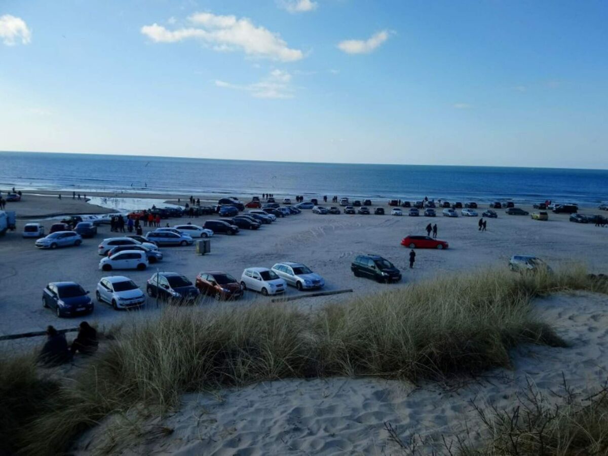 Holiday house Einladendes Ferienhaus für 6 Personen in Blokhus - Outdoor photo 2