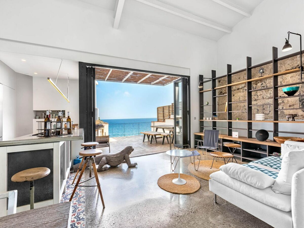 Villa Villa in Llafranc by the Sandy Beach