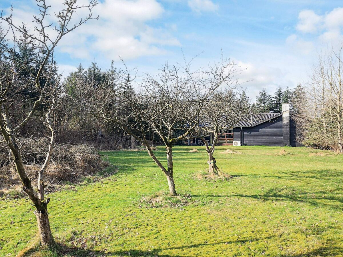 Holiday house 6 person holiday home in Spøttrup - Outdoor photo 3