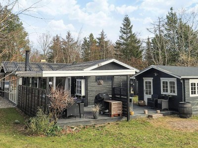 Holiday house 4 star holiday home in Hals - Outdoor photo 3