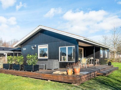 Holiday house 6 Personen Ferienhaus in Juelsminde - Outdoor photo 3