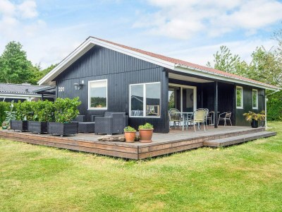 Holiday house 6 Personen Ferienhaus in Juelsminde - Outdoor photo 8