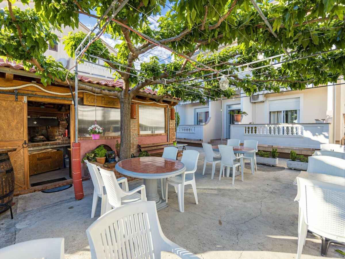 Apartment Sea View Apartment in Barbat - Outdoor photo 3