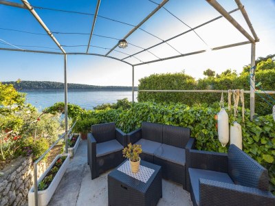 Apartment Sea View Apartment in Barbat - Outdoor photo 12