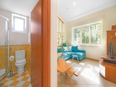 Apartment Apartment with Garden, Banjol - Features photo 9