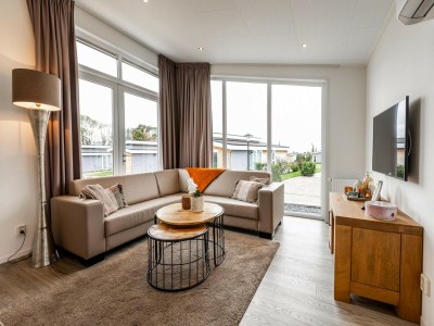 Holiday house Chalet in Bemelen near Bemelerberg Reserve - Outdoor photo 21