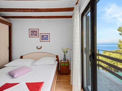 Apartment Apartment in Supetarska Draga near Sandy Beach - Features photo 13