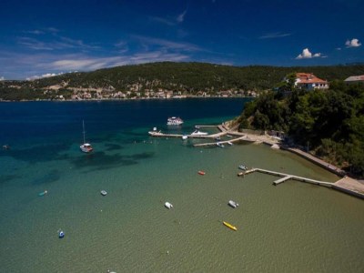 Apartment Apartment in Supetarska Draga near Sandy Beach - Environment photo 22