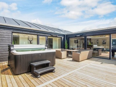 Holiday house 5 star holiday home in Glesborg - Outdoor photo 47