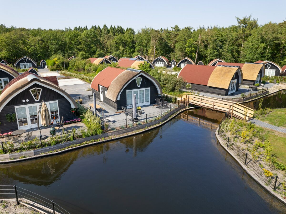 Holiday park Ferienhaus im Wald am Teich für 6 Von Belvilla - Outdoor photo 4