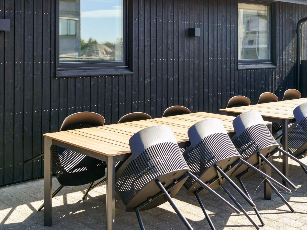 Holiday house 5 star holiday home in Blokhus - Outdoor photo 3