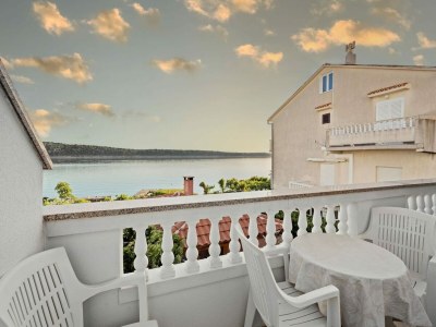 Apartment Wohnung Rab mit privatem Steg und Meerblick - Outdoor photo 13