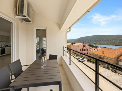 Apartment Enchanting Summer Apartment with Sea View - Outdoor photo 7
