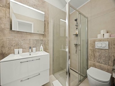 Apartment Enchanting Summer Apartment with Sea View - Features photo 13