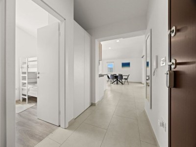 Apartment Enchanting Summer Apartment with Sea View - Features photo 22