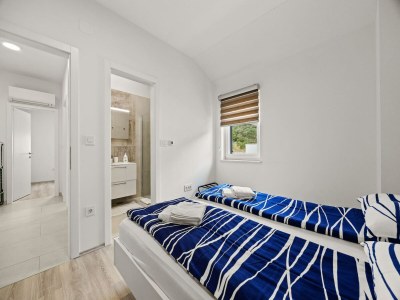 Apartment Enchanting Summer Apartment with Sea View - Features photo 23