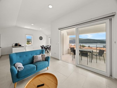 Apartment Enchanting Summer Apartment with Sea View - Features photo 26