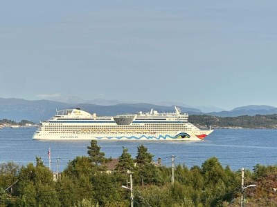 Holiday house 6 person holiday home in KLOKKARVIK - Outdoor photo 6