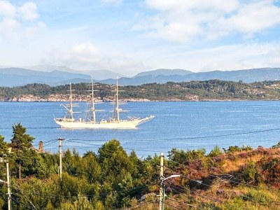 Holiday house 6 person holiday home in KLOKKARVIK - Outdoor photo 9