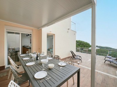 Villa Schöne Villa mit Terrasse in Strandnähe - Outdoor photo 6