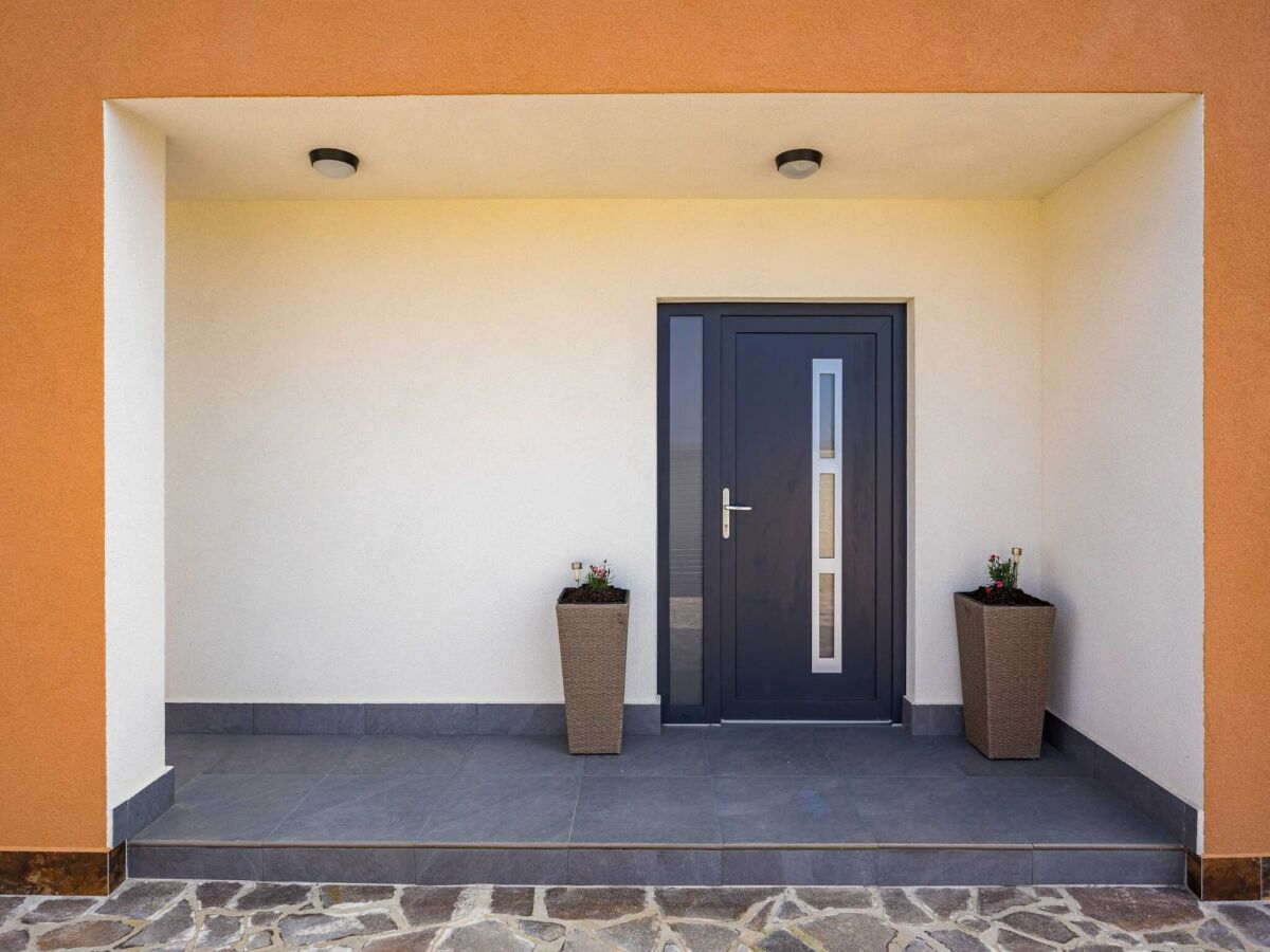 Villa Luxuriöse Villa in Pula mit Pool und Whirlpool - Outdoor photo 5