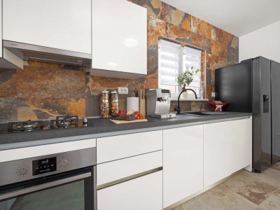 Villa Luxuriöse Villa in Pula mit Pool und Whirlpool - Features photo 26