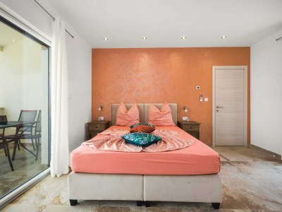 Villa Luxuriöse Villa in Pula mit Pool und Whirlpool - Features photo 41