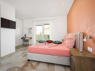 Villa Luxuriöse Villa in Pula mit Pool und Whirlpool - Features photo 42