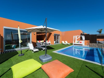 Chalet Chalet in Maspalomas with Heated Pool in Arguineguin - Chalet