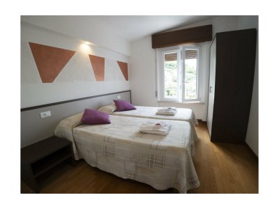 Villa Casa Alkea Penthouse for 6 people with pool and a beautiful lake view - Features photo 13