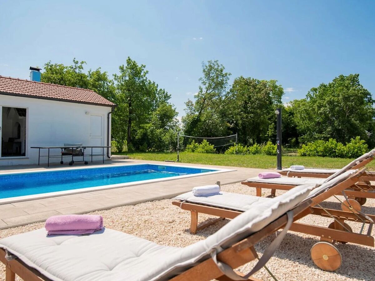 Holiday house Ana with pool und jacuzzi - Outdoor photo 5