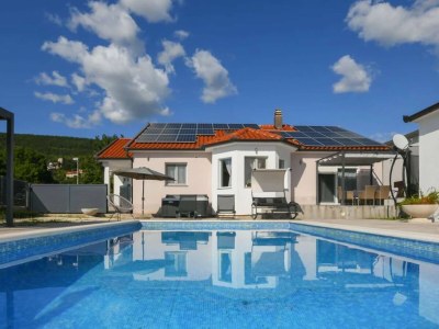 Holiday house Ana with pool und jacuzzi - Outdoor photo 2