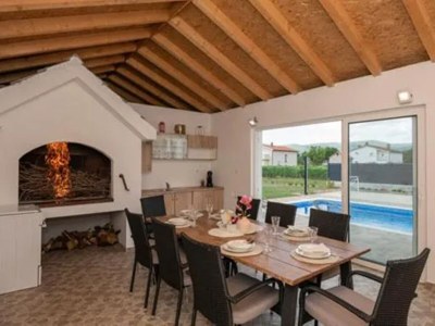 Holiday house Ana with pool und jacuzzi - Outdoor photo 6